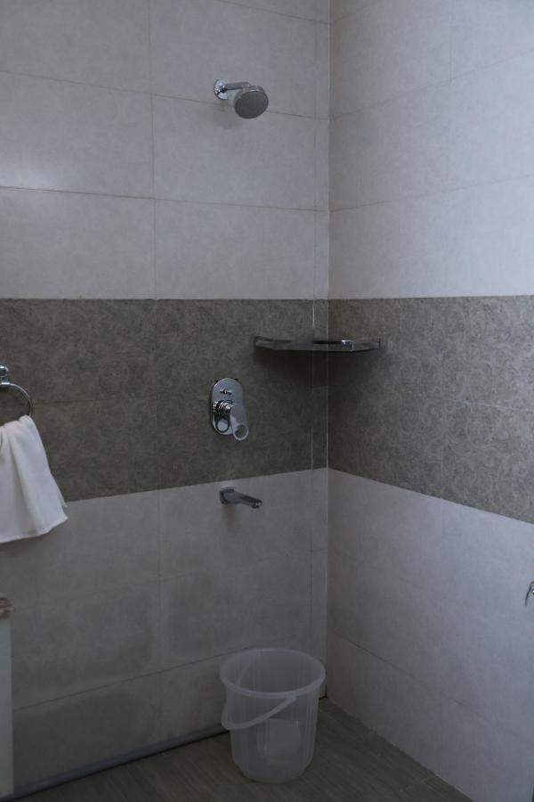 Nirvana Rooms Ґурґаон Екстер'єр фото