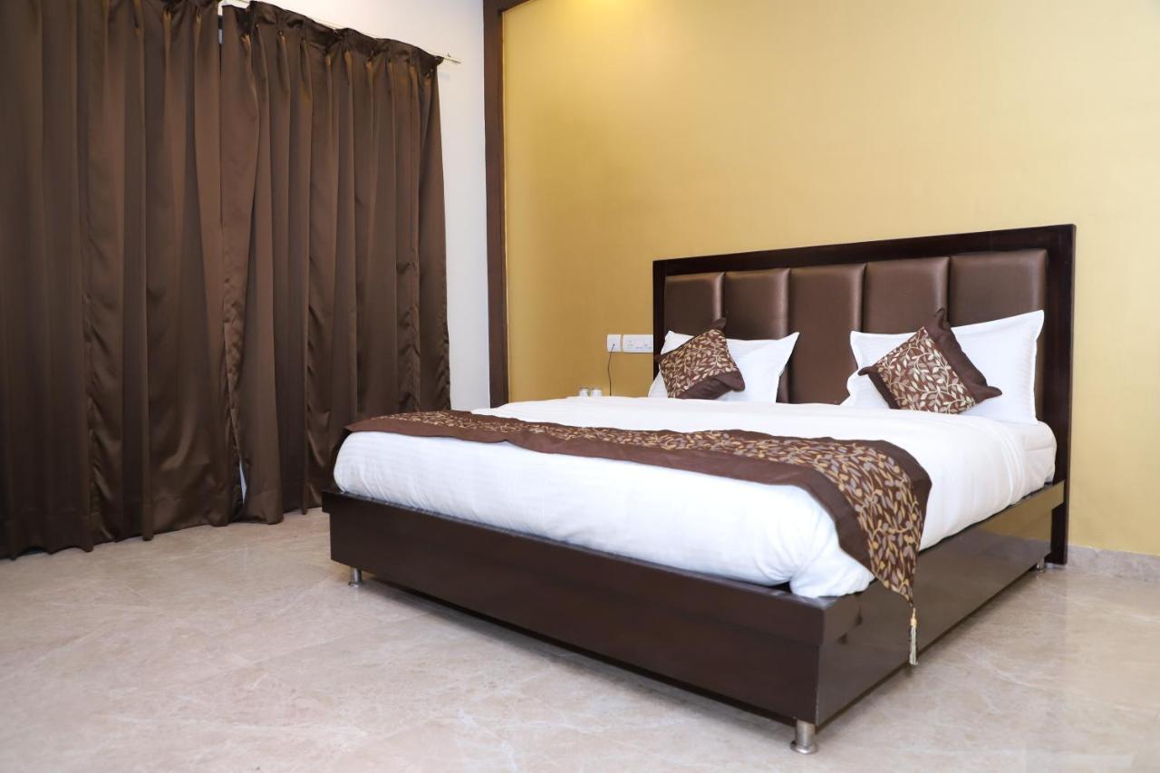 Nirvana Rooms Ґурґаон Екстер'єр фото